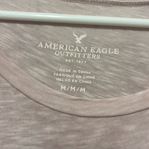 American Eagle Tshirt - Picture 2 of 2